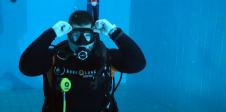ZDJĘCIE I ZAŁOŻENIE MASKI- nauka nurkowania szkolenia kursy wyjazdy diving lessons courses travel