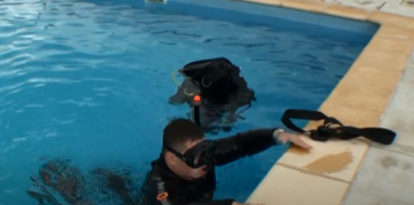 ZDJĘCIE SPRZĘTU I WYJŚCIE NA BRZEG- nauka nurkowania szkolenia kursy wyjazdy diving lessons courses travel