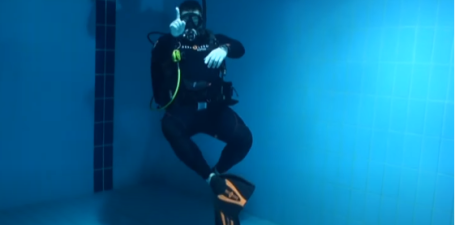 ZAWIŚNIĘCIE W TONI HOVER- nauka nurkowania szkolenia kursy wyjazdy diving lessons courses travel