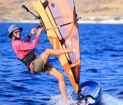 Dawid Litwinek - instruktor windsurfingu Surfski